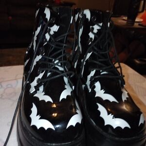 Black Patent Bat Print Lace-Up Platform Boots